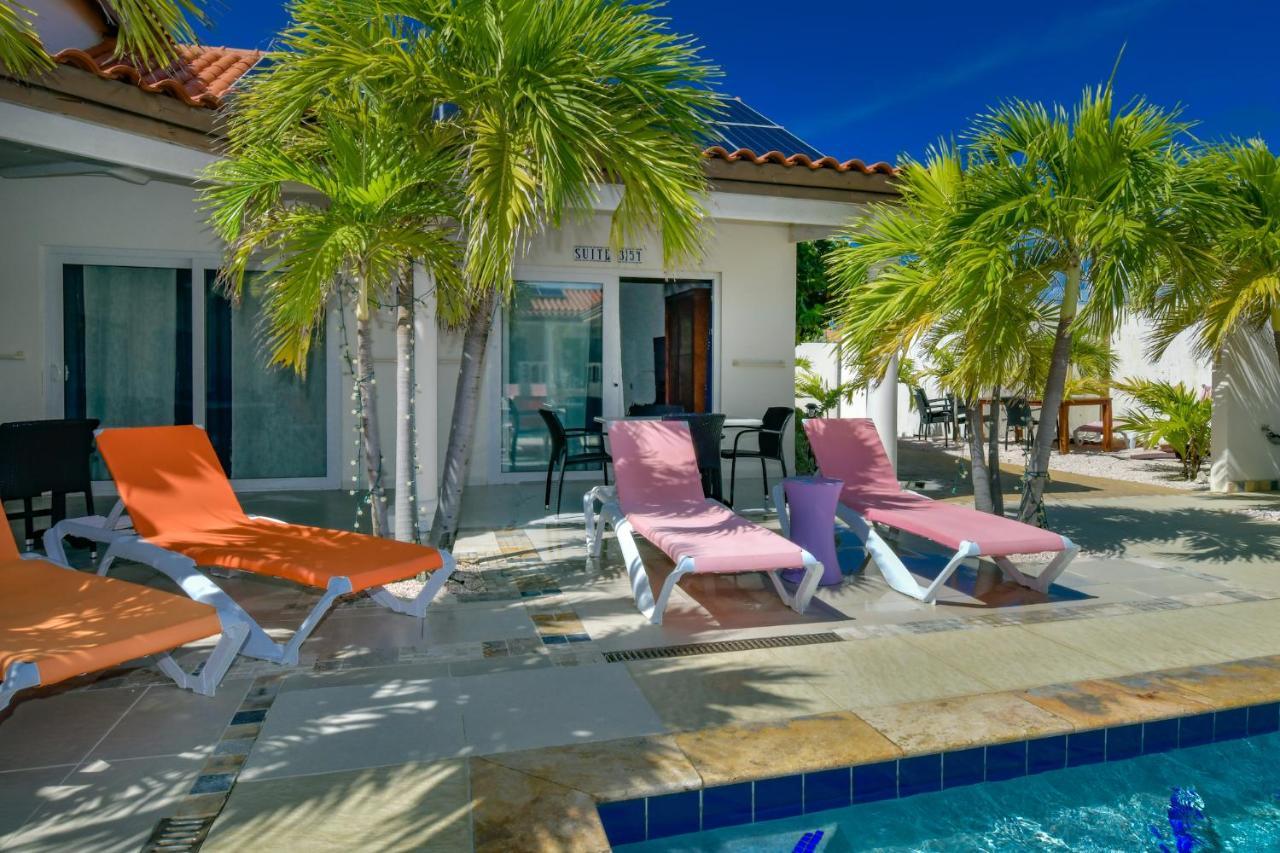 Boutique Hotel Swiss Paradise Aruba Villas And Suites Палм Бич Экстерьер фото